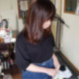 【初撮り】【完全顔出し】昔はそれなりの資産家だった爺さんが返済してこなかったので自宅に愛人を呼び出して目の前でぶっかけ